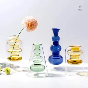 Vase en verre élégant pour fleurs