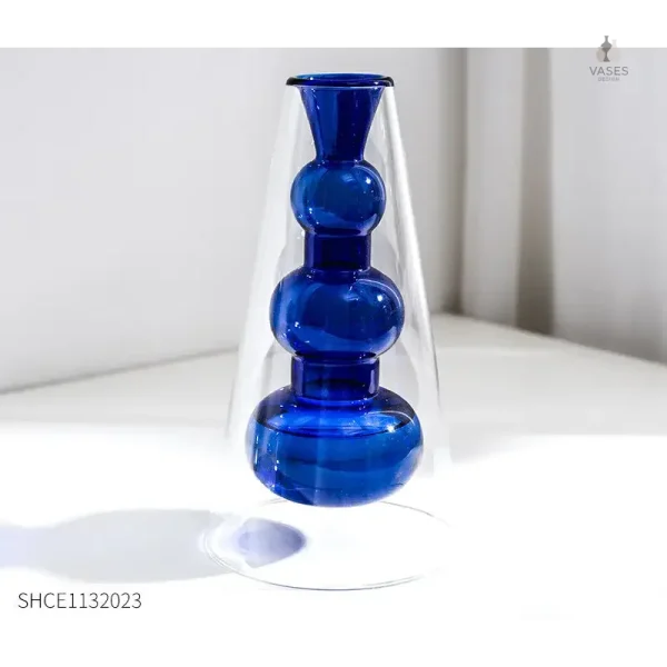 Vase en verre compact pour table