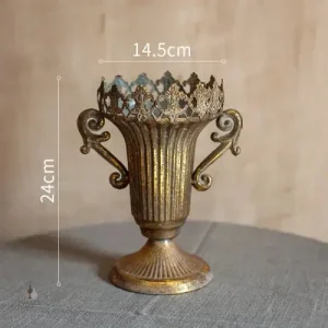 Petit vase médicis, accessoire décoratif raffinée