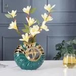 Vase en céramique vert, parfait pour les petites plantes