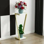Porte plante minimaliste aux lignes scandinaves