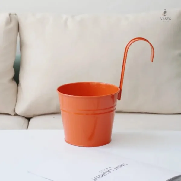 Pot de fleur en métal pour jardin suspendu