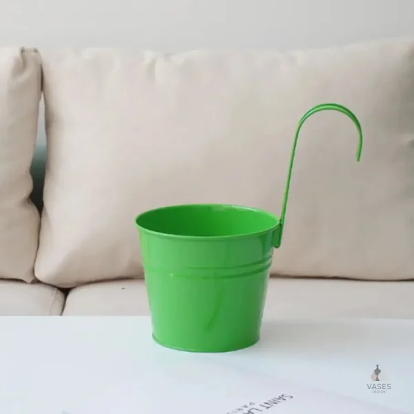 Pot de fleurs suspendu pour balcon
