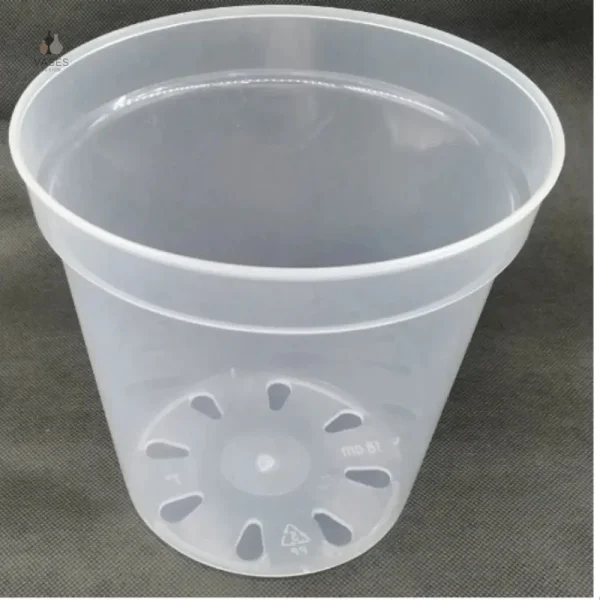 Conteneur de jardinage en plastique transparent