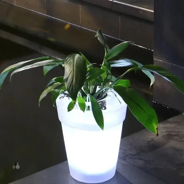 Pot décoratif lumineux pour jardin