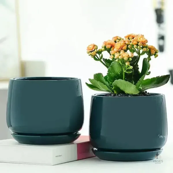 Vase en céramique design pour décoration intérieure