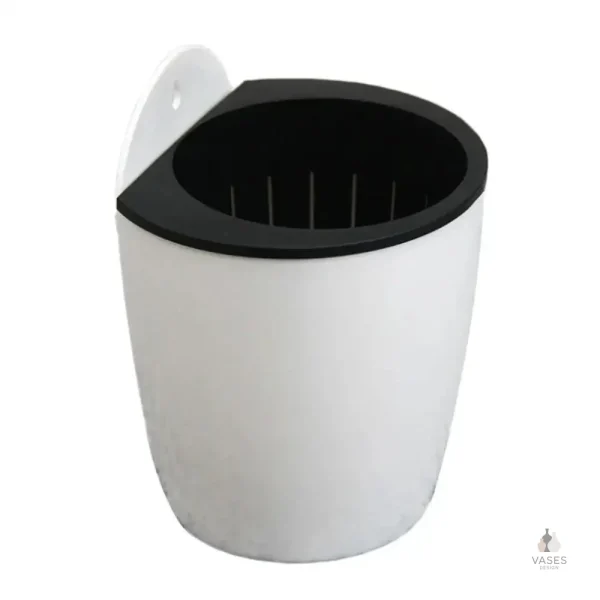 Pot de fleur extérieur pratique et esthétique pour vos plantes