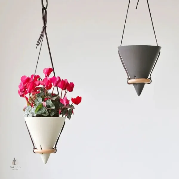 Pot de fleur suspendu au design moderne