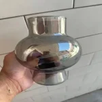 Vase en verre design pour embellir votre espace