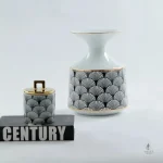 Vase en porcelaine pour décoration florale