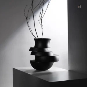 Vase abstrait en couleur tendance pour décoration