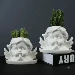 Vase angelique, objet de décoration unique en son genre
