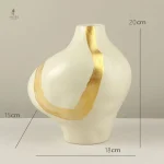 Vase en céramique beige pour fleurs