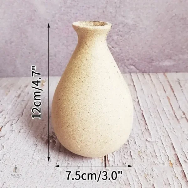 Vase décoratif en bois clair