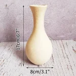 Vase en bois au style contemporain