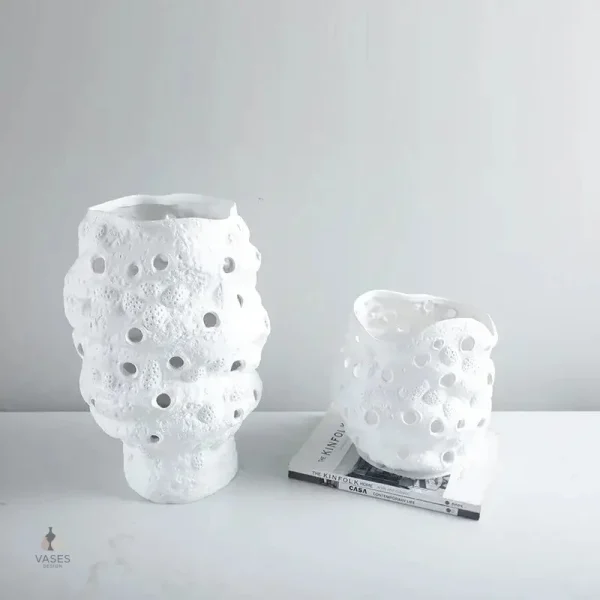 Vase blanc élégant pour décoration moderne