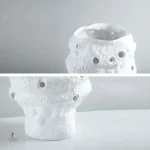 Vase blanc minimaliste, ajout chic à votre espace