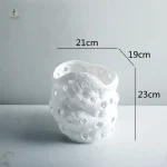 Vase blanc artistique, accent pour table