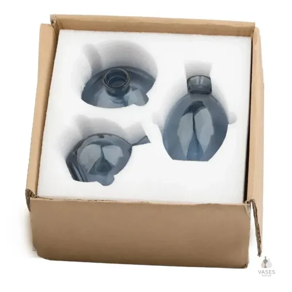 Vase bleu, élément clé pour une décoration harmonieuse