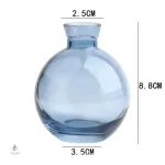 Vase en verre bleu, pour un look contemporain