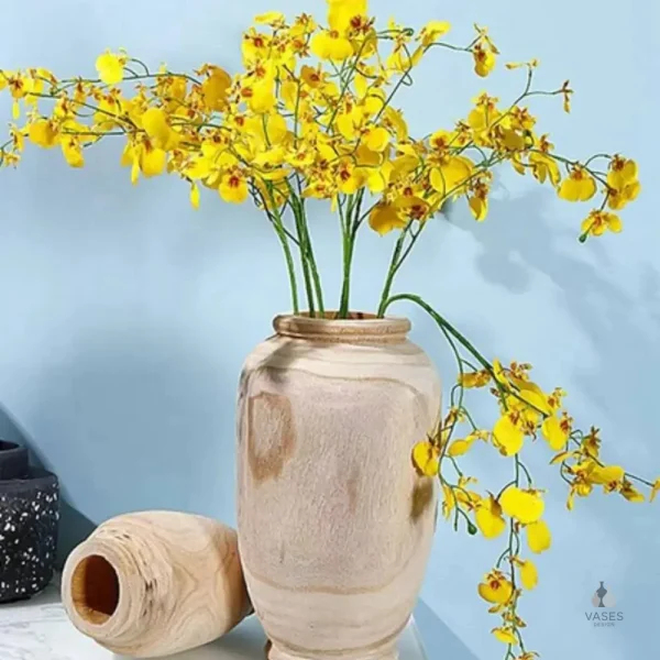 Vase en bois naturel, style scandinave
