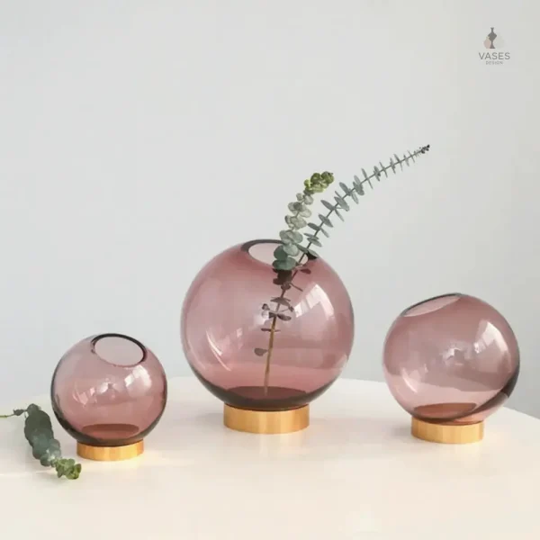 Vase boule en verre, décoration minimaliste