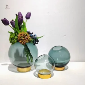Vase en verre de forme ronde pour décoration