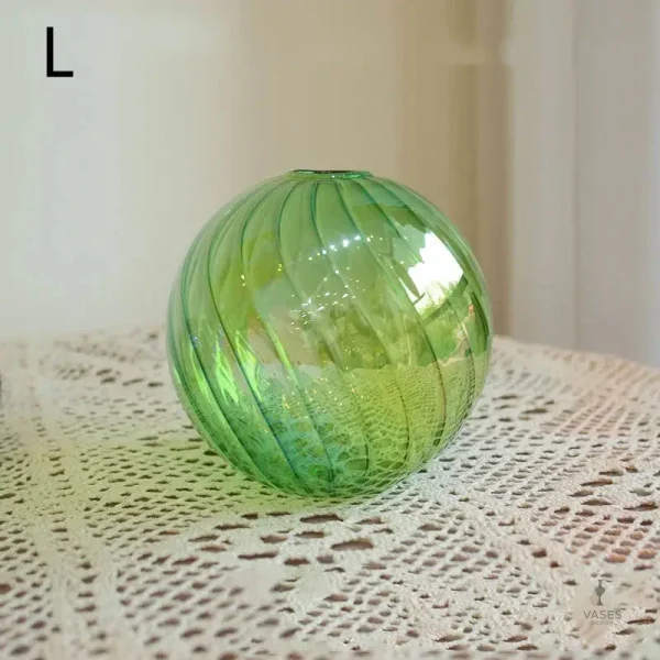 Vase en verre original et stylé