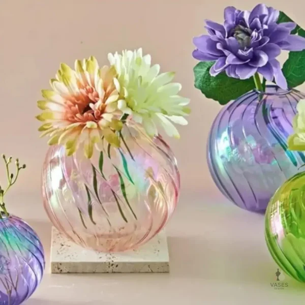 Vase en verre de forme sphérique