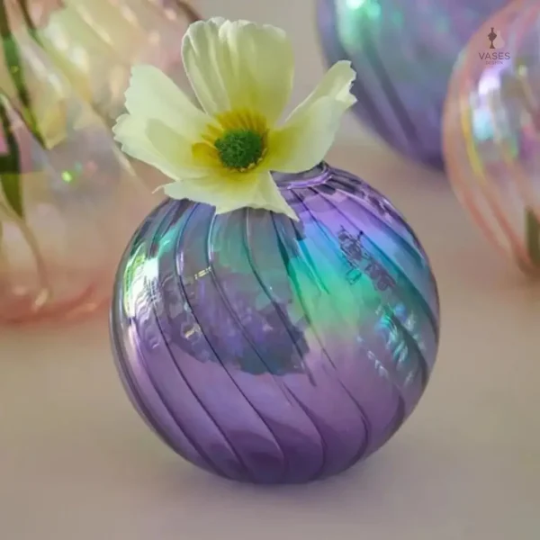 Vase boule en verre transparent