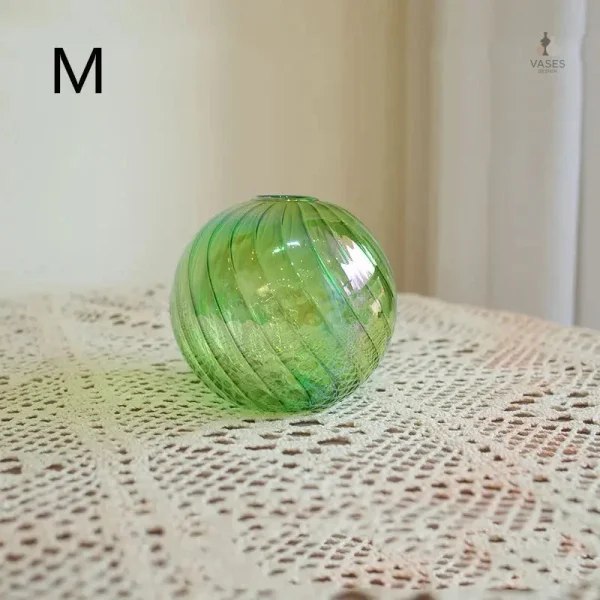 Vase en verre pour décoration