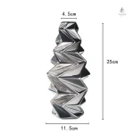Vase brillant qui attire l'attention dans un espace