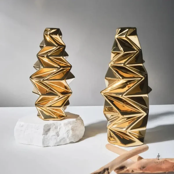 Vase brillant en métal pour ambiance chic