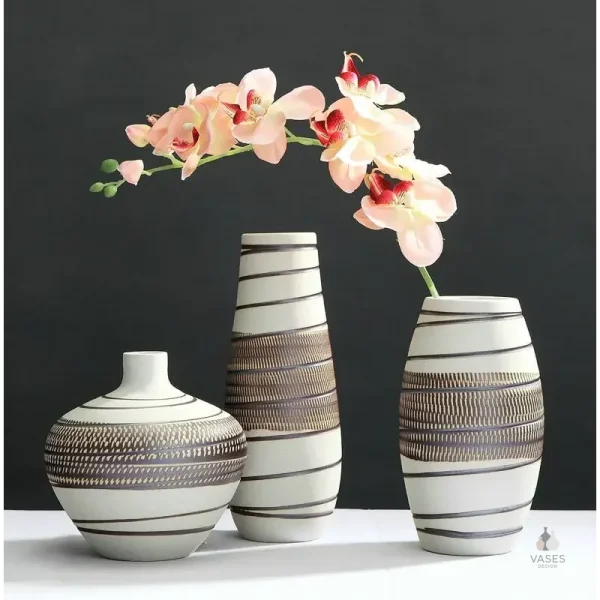 Vase céramique beige élégant et moderne