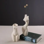 Vase féminin en céramique, design unique et élégant