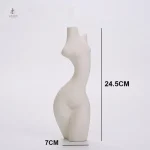 Vase céramique artistique, hommage à la beauté féminine
