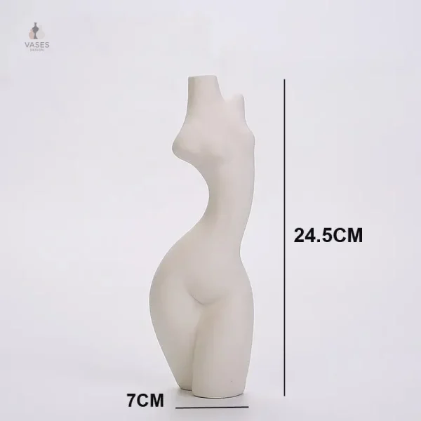 Vase céramique artistique, hommage à la beauté féminine