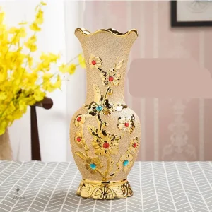 Vase doré en céramique au design raffiné