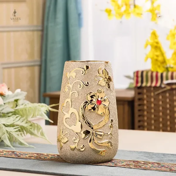 Accessoire décoratif en céramique dorée