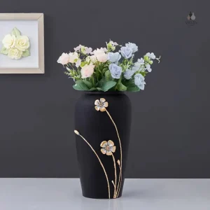 Vase céramique noir élégant et moderne