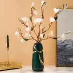 Vase en céramique vert pour fleurs et plantes