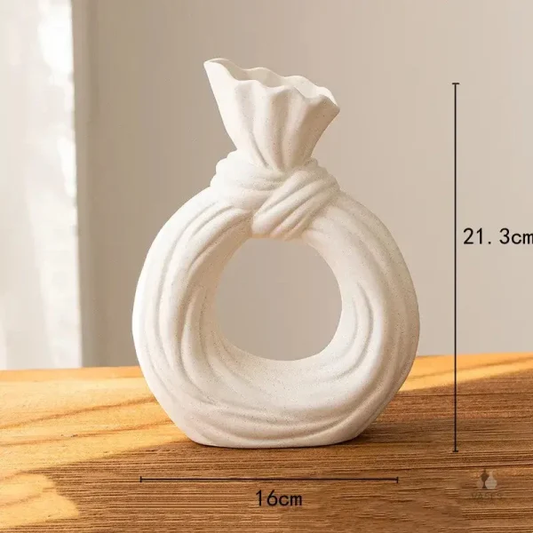 Vase céramique unique en forme de cercle