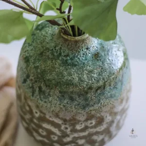 Vase en porcelaine chinoise au design unique