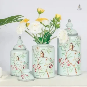 Vase traditionnel chinois avec design aviaire
