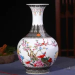 Vase chinois moderne en céramique élégante