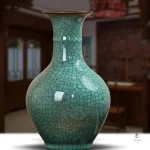 Vase chinois vert, pièce décorative unique