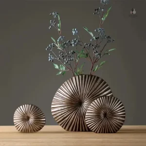 Vase circulaire élégant pour décoration intérieure