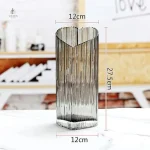 Vase décoratif en verre en forme de cœur