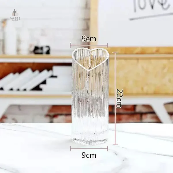 Vase cœur en verre pour un cadeau romantique