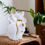 Vase cœur pour arrangements floraux